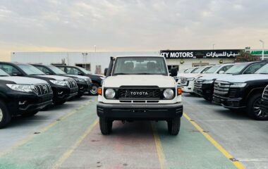 Toyota Land Cruiser Pick Up