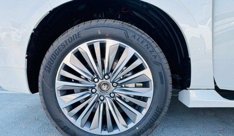 
								Infiniti QX80 full									