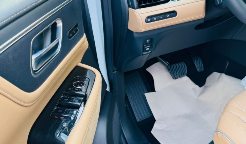 
								Infiniti QX80 full									