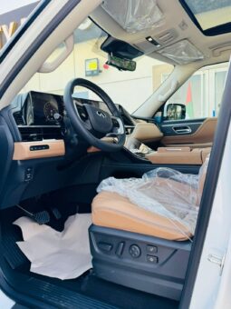 
										Infiniti QX80 full									