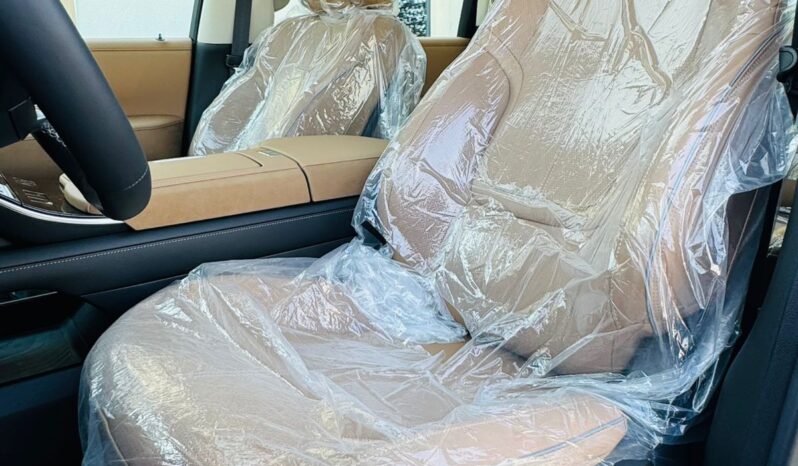 
								Infiniti QX80 full									