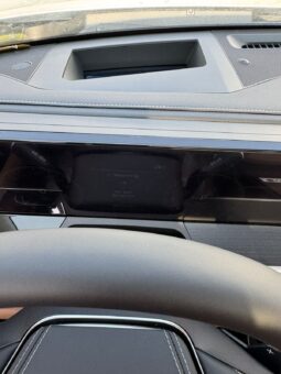 
										Infiniti QX80 full									