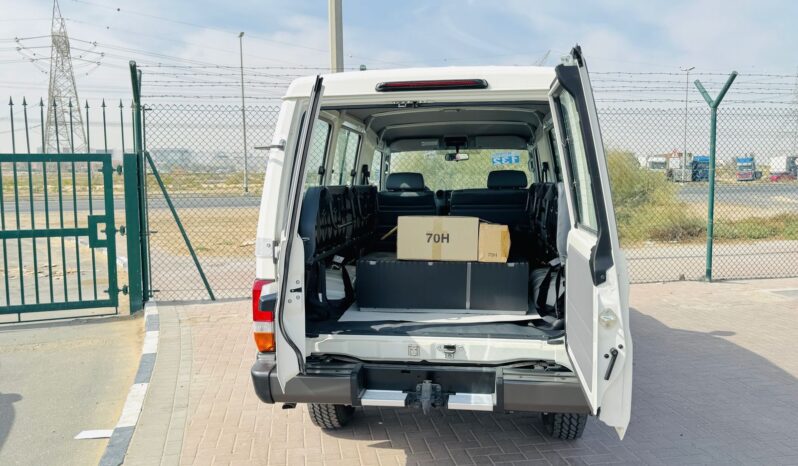 
								Toyota Land cruiser LC78 full									